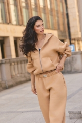 Bluza z kapturem PUFFA ZIP Honey damska E53A1360.jpg