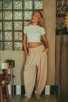 Eleganckie spodnie DATE NIGHT z zakładkami Sand